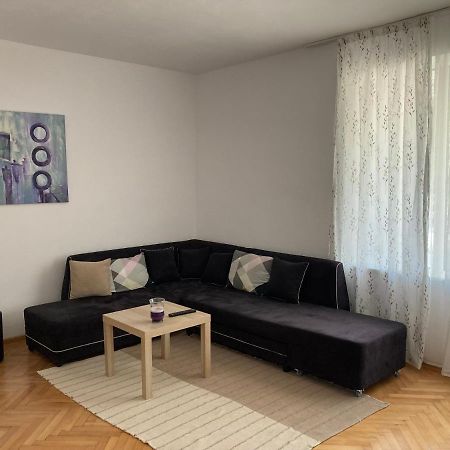 Central Suite Varna Bagian luar foto